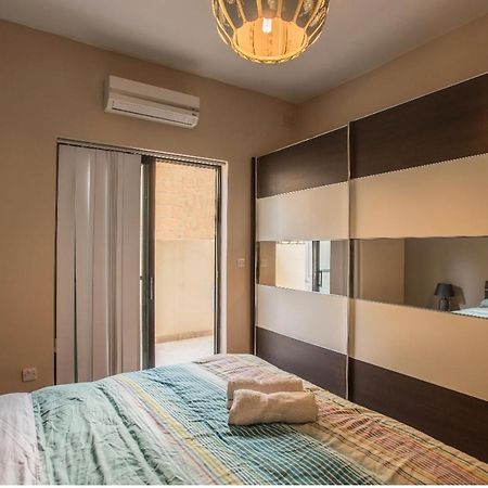 Bugibba Square Seaview 3 Bedroom Apartment St. Paul's Bay Luaran gambar